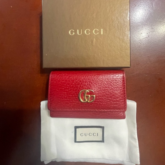 Women’s Authentic EUC Red Gucci Marmont 6 Ring Leather Key Case - Picture 9 of 9